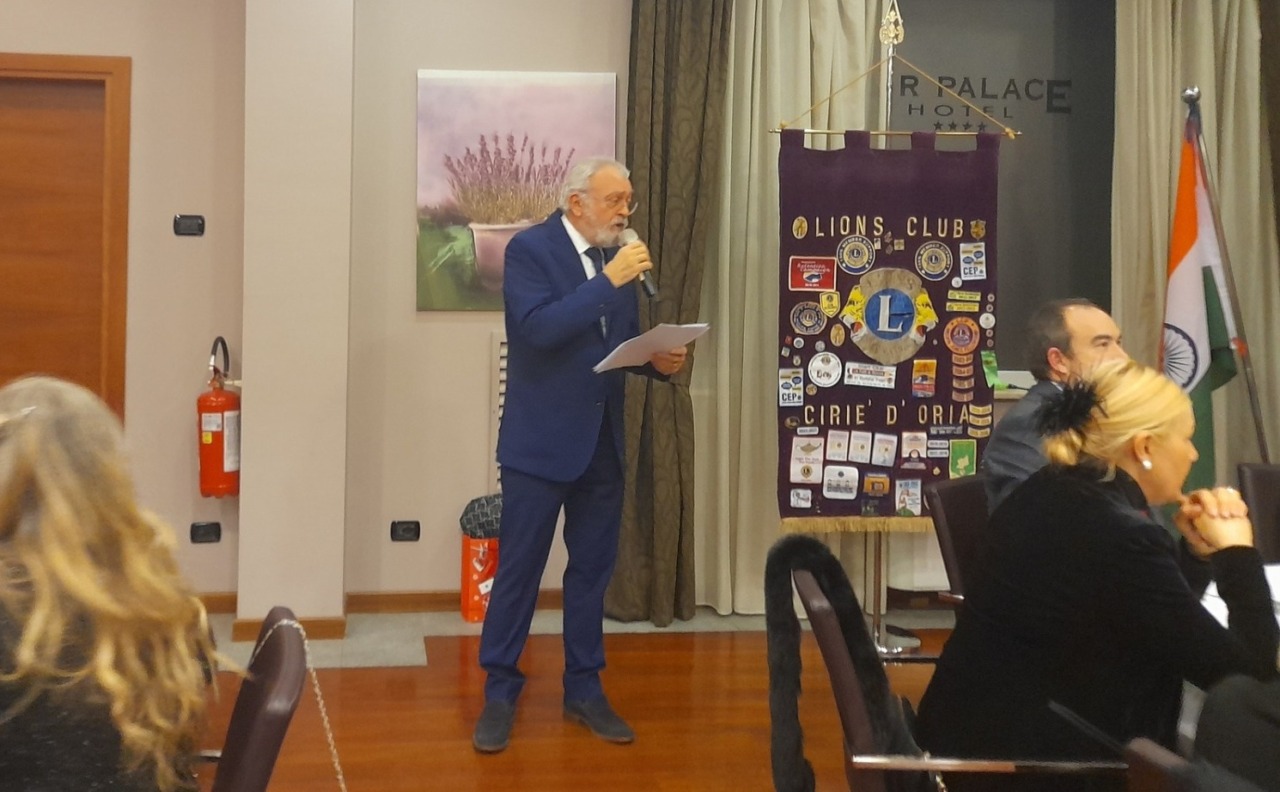 Lions Club Settimo Torinese, cena degli auguri tra convivialità e solidarietà