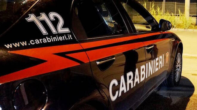 Lite domestica degenera: 50enne di Cuorgnè arrestato dopo l’aggressione ai carabinieri a Rivarolo