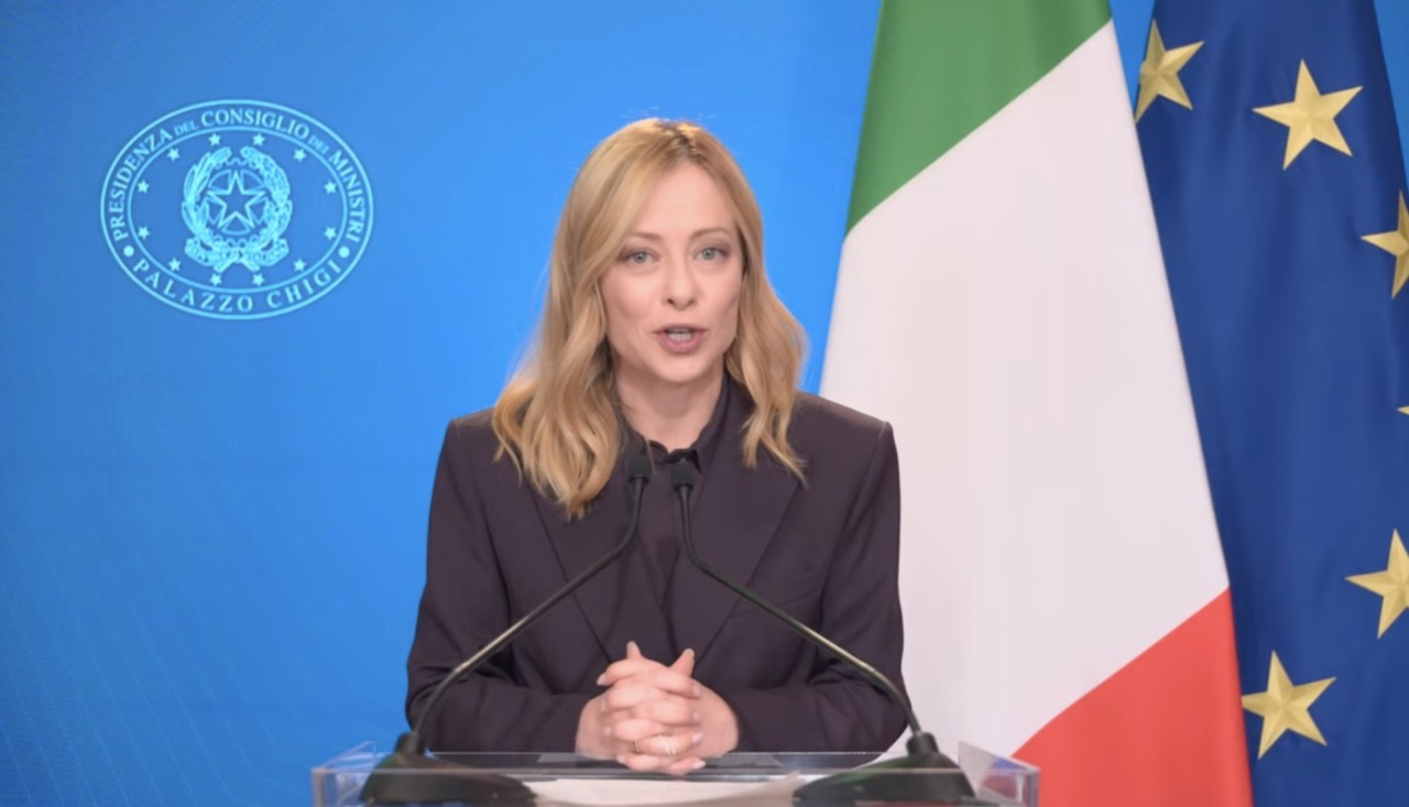 Migranti, Meloni in videoconferenza con Bruxelles: “Un’alternativa alla tratta è possibile”