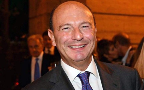 Natale, gli auguri del sindaco Mastrangeli