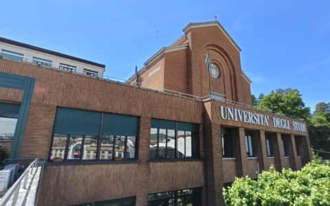 “Natale in Ateneo: cultura e sapere”: all’Insubria in programma un evento natalizio