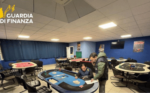 Operazione “regalo di Natale”, scoperta un bisca clandestina