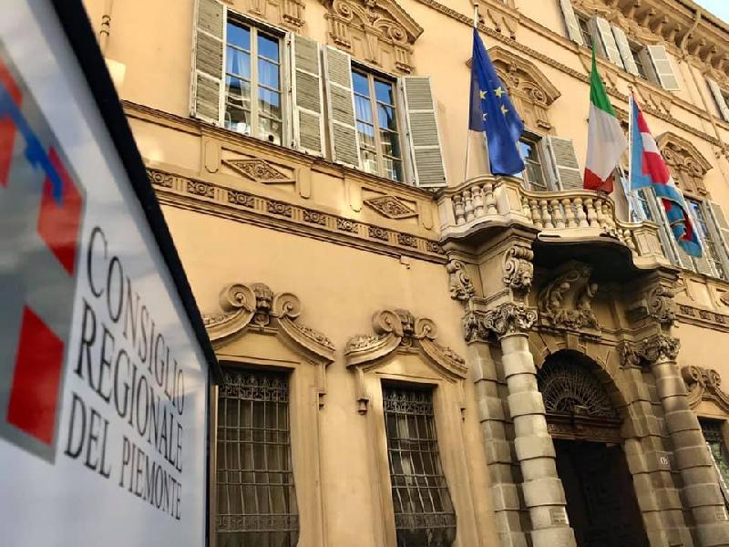 Prima giornata formativa del progetto civico “Ragazzi in aula”: protagoniste le classi IV e V del IIS Einaudi di Alba