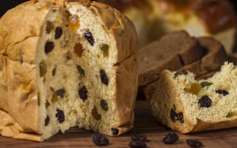 Quale panettone comprare al supermercato per Natale. La classifica dei migliori (con sorprese)