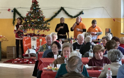 Regalo di Natale buonissimo per 120 olgiatesi over 80 anni