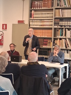 Ricordi e sorrisi in Biblioteca: presentato a Camogli “Io mi ricordo di anni fa”