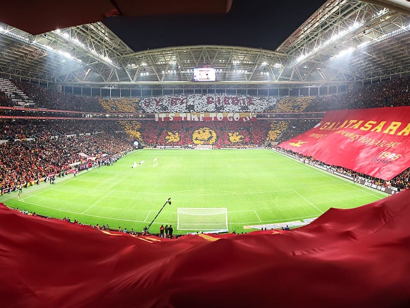 Scandalo scommesse: in Turchia arrestati giocatori di Galatasaray e Fenerbahce