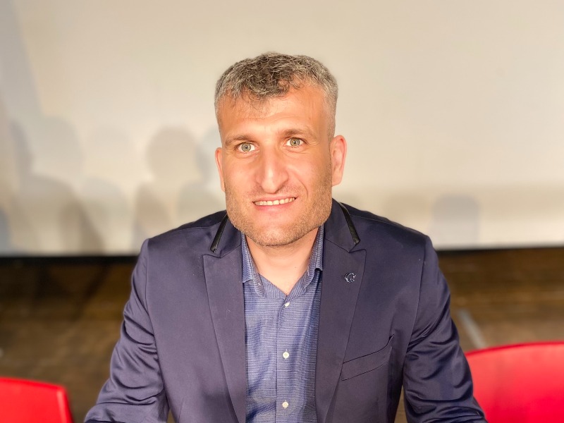 Sellaro contro Lifredi: «Percepisce lo stipendio ma vive nel Centro sud»