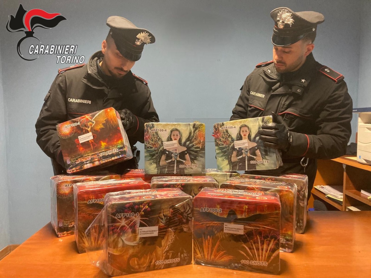 Sequestrati quasi sei chili di fuochi d’artificio illegali nel Torinese: denunciato un 46enne di Rosta