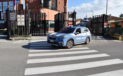 Spaccio di droga, arrestato dalla polizia un uomo di 40 anni