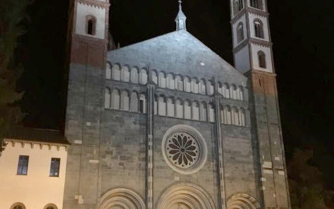 Svolta storica a Vercelli: via libera ai matrimoni nella basilica di Sant’Andrea