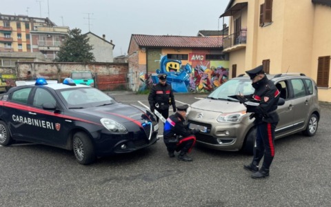 Targhe false su un’auto fermata nel centro di Broni: denunciato un 27enne