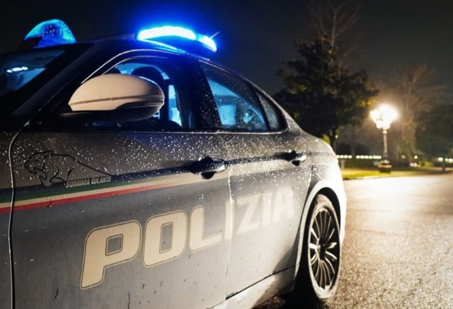 Tentato furto al bar, denunciati dalla Polizia di Stato