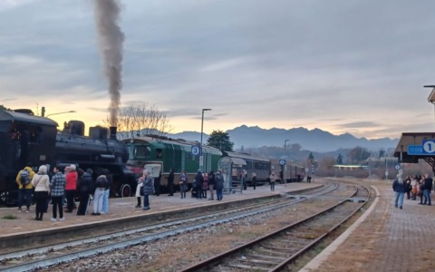 Treno a vapore superstar