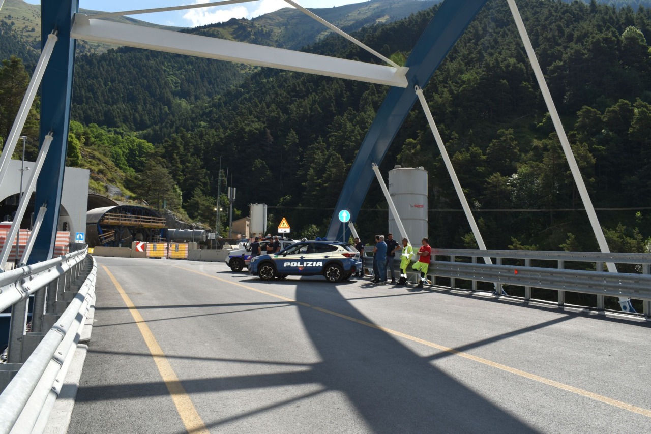 Tunnel del Tenda: riapertura domattina alle 6
