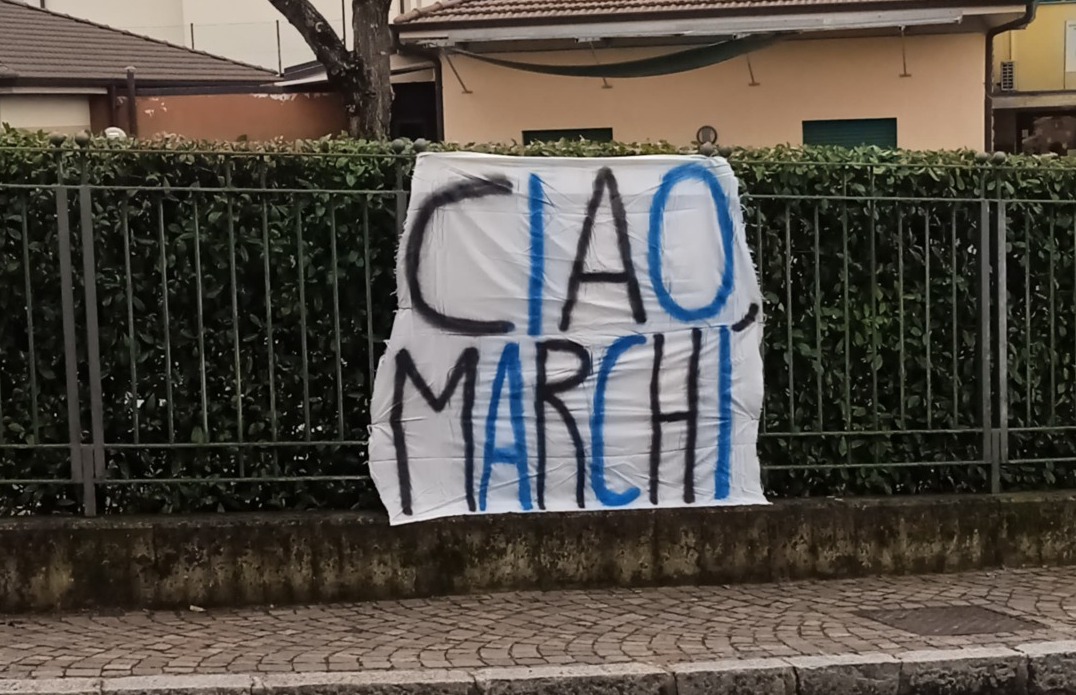 «Un paese in silenzio per Marco»: l’addio di Cisano al 39enne trovato morto in un parcheggio