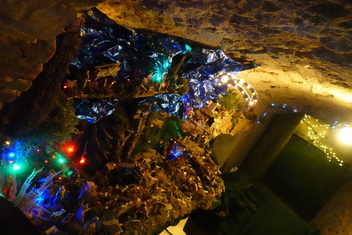 Villa Viani paese addobbato: la magia del Natale è anche “fai da te”