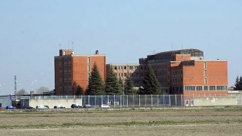 Violenta aggressione ad un agente penitenziario in carcere a Vercelli