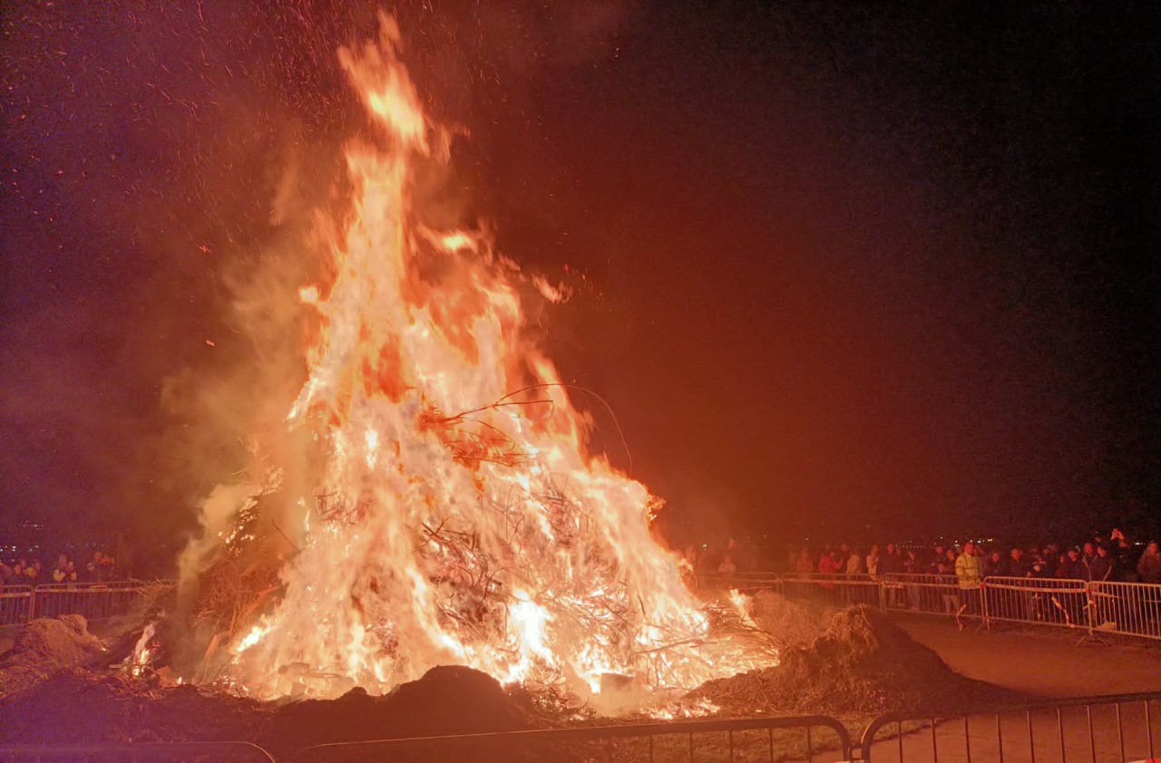 A Ballabio questa sera rivive il falò
