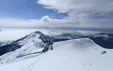 Allerta valanghe: resta chiuso il rifugio Brioschi