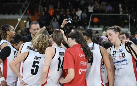 Basket: strepitosa Autosped Derthona in Coppa. I risultati della pallavolo