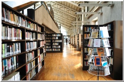 Biblioteca civica, orari ampliati e nuovi servizi: arriva anche lo spazio gaming