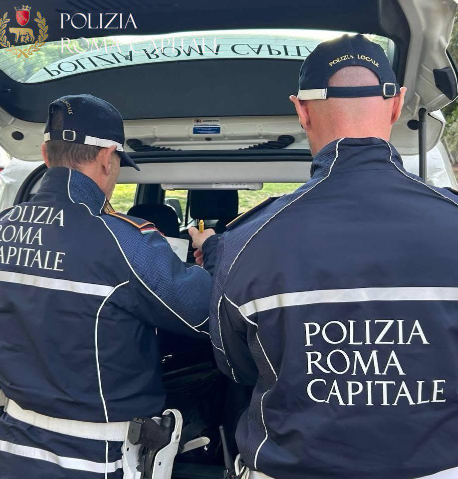 Blitz nelle case popolari a Ciampino, controllo residenti e allacci