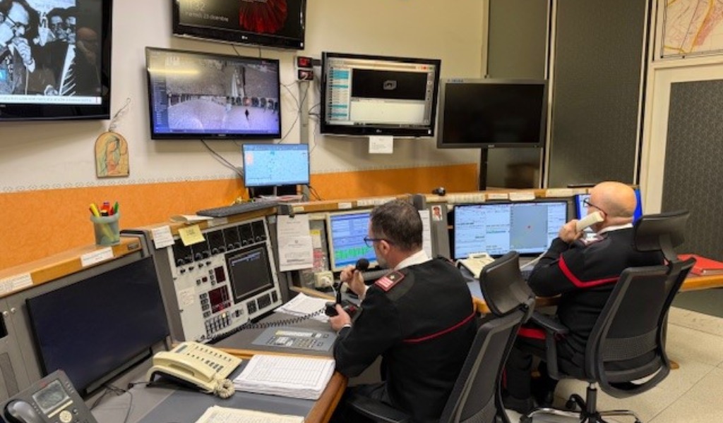 Capodanno in sicurezza a Mantova: la notte dei Carabinieri tra concerti e interventi urgenti