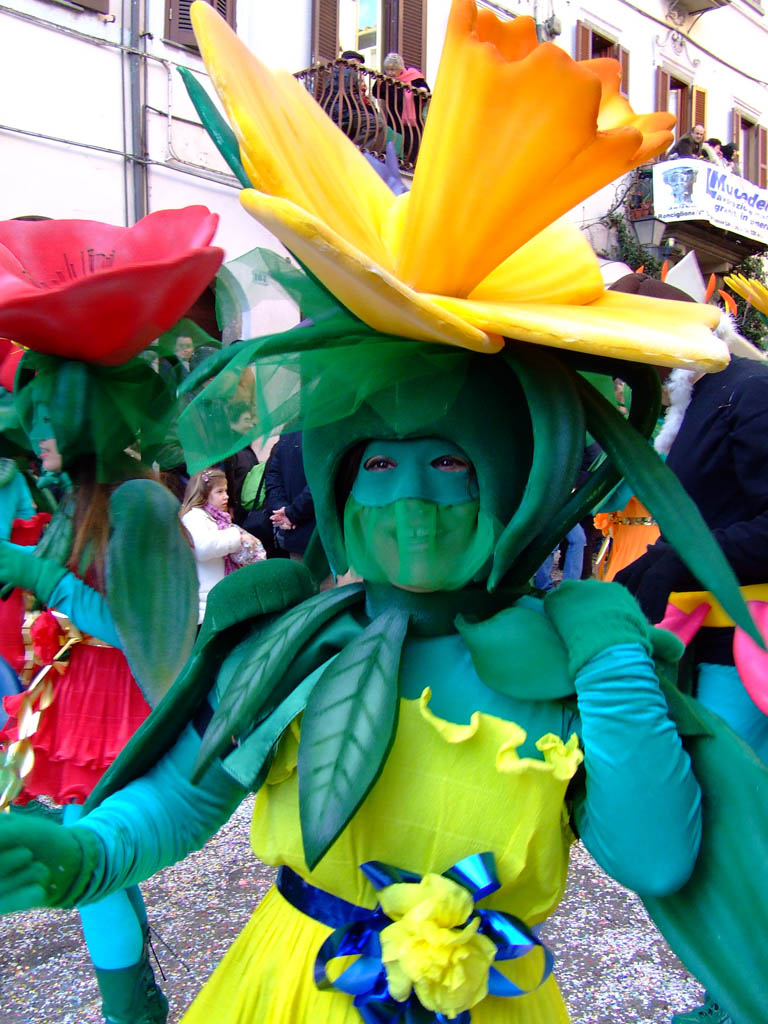 Carnevale di Ronciglione: un mese di festa e tradizione