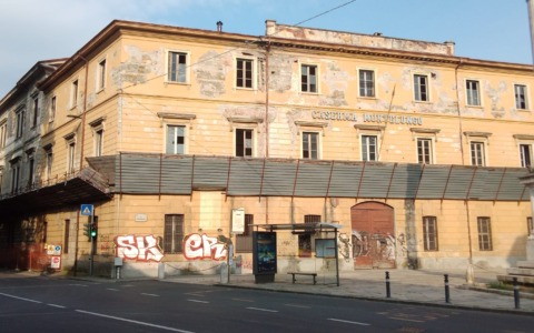 Ex caserme Montelungo e Colleoni, Ida Tentorio (FdI) chiede lumi alla giunta: a che punto siamo?