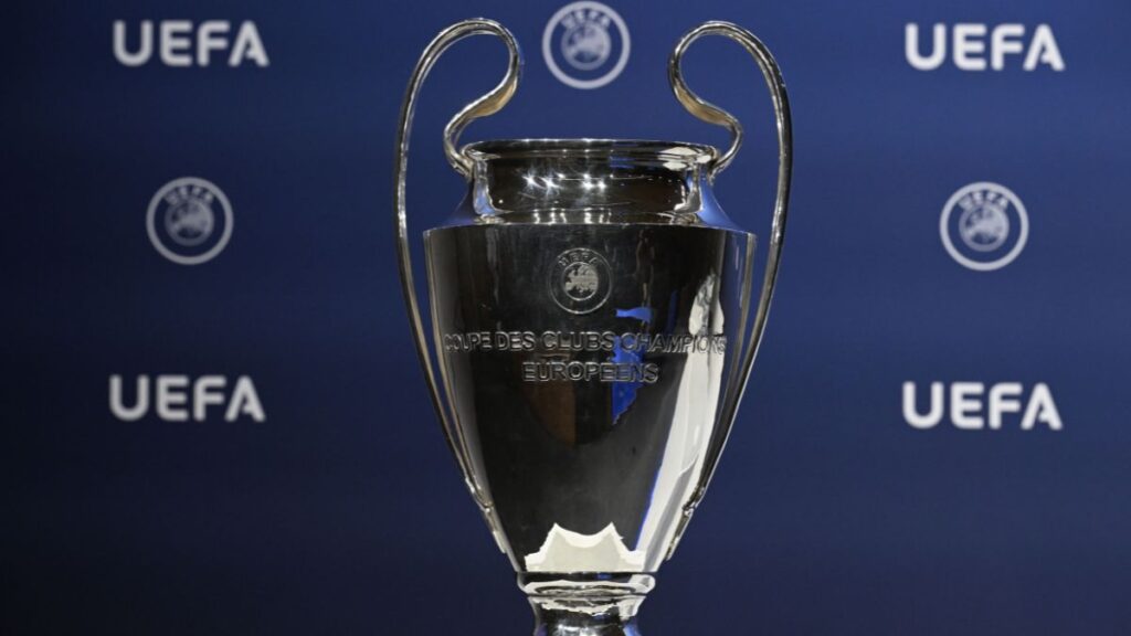 Champions League: tre italiane ai playoff, Napoli eliminato