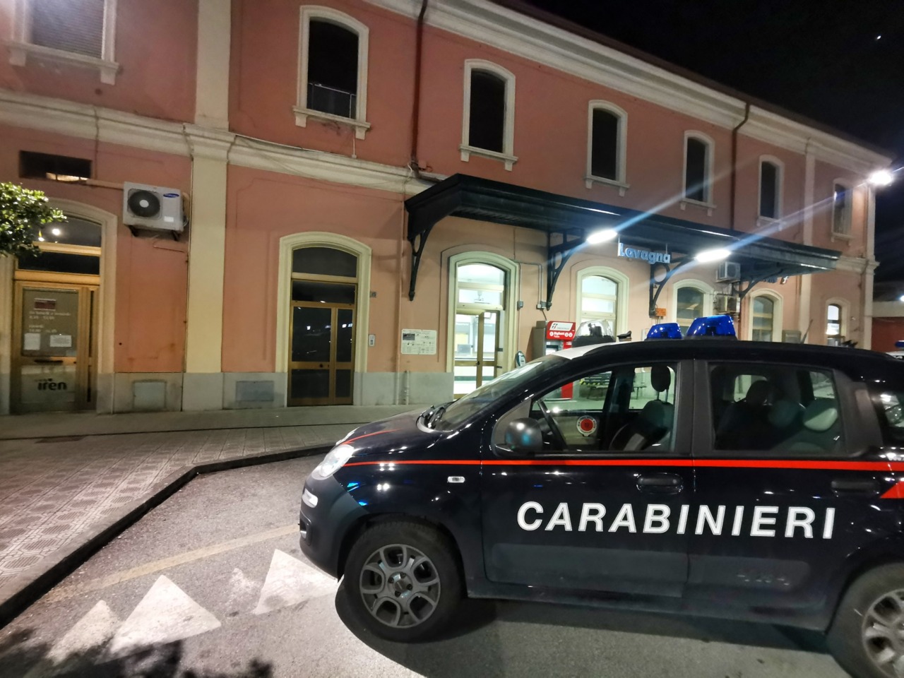 Cogorno, fermati con hashish e cocaina: arrestati due ventenni per spaccio