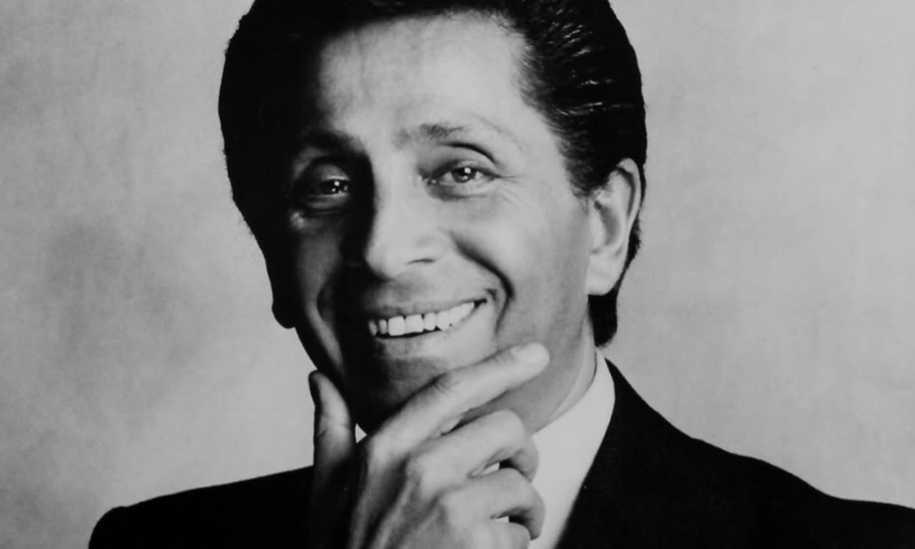 Commemorazione a Voghera per Valentino Garavani: teatro aperto e lutto cittadino