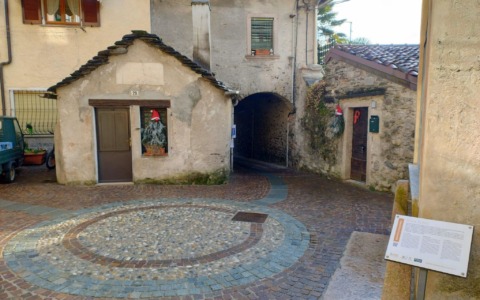 Completamento riqualificazione di via Zanone a Baveno: al via i lavori con la posa di una nuova pavimentazione