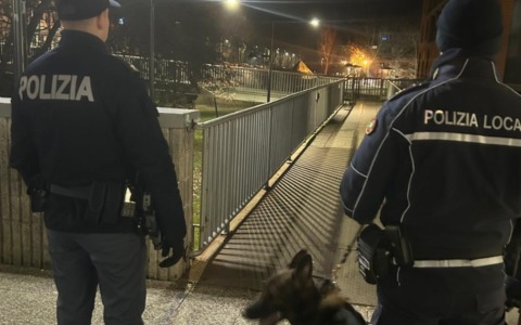 Controlli rafforzati a Pavia: sequestri, denunce e verifiche nei punti sensibili della città