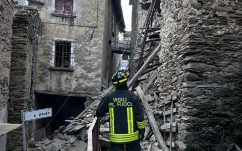 Crolla una casa nel nucleo storico di Vestreno
