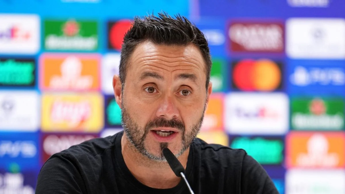 De Zerbi: “Mi dispiace per come viene trattato Fabregas”