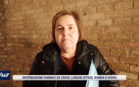 Distribuzione farmaci all’ex Crass: lunghe attese, rabbia e disagi – VIDEO