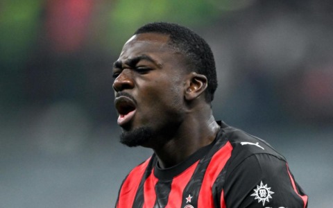 Fofana si scusa con i tifosi del Milan: “Mi dispiace tanto”