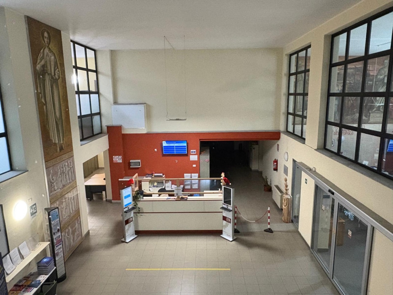 Fratelli d’Italia contro il (proprio) sindaco: “Non deve vendere Spazio città”