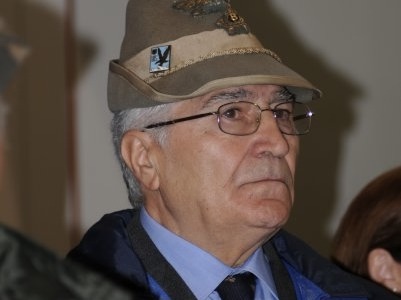 Gli alpini piangono Vittorio Mucci