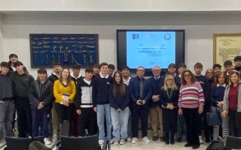 Gli studenti dell’Istituto nautico G. Caboto supportano la candidatura della città a Capitale italiana del mare