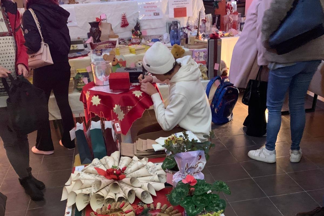 Grande successo per il mercatino solidale di Torria