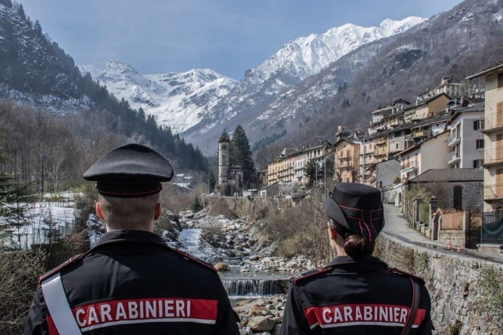 Il “buongiorno” dell’Arma dei Carabinieri da Rosazza