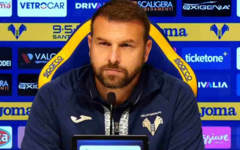 Il Cagliari vola: 4-0 al Verona, Zanetti verso l’esonero