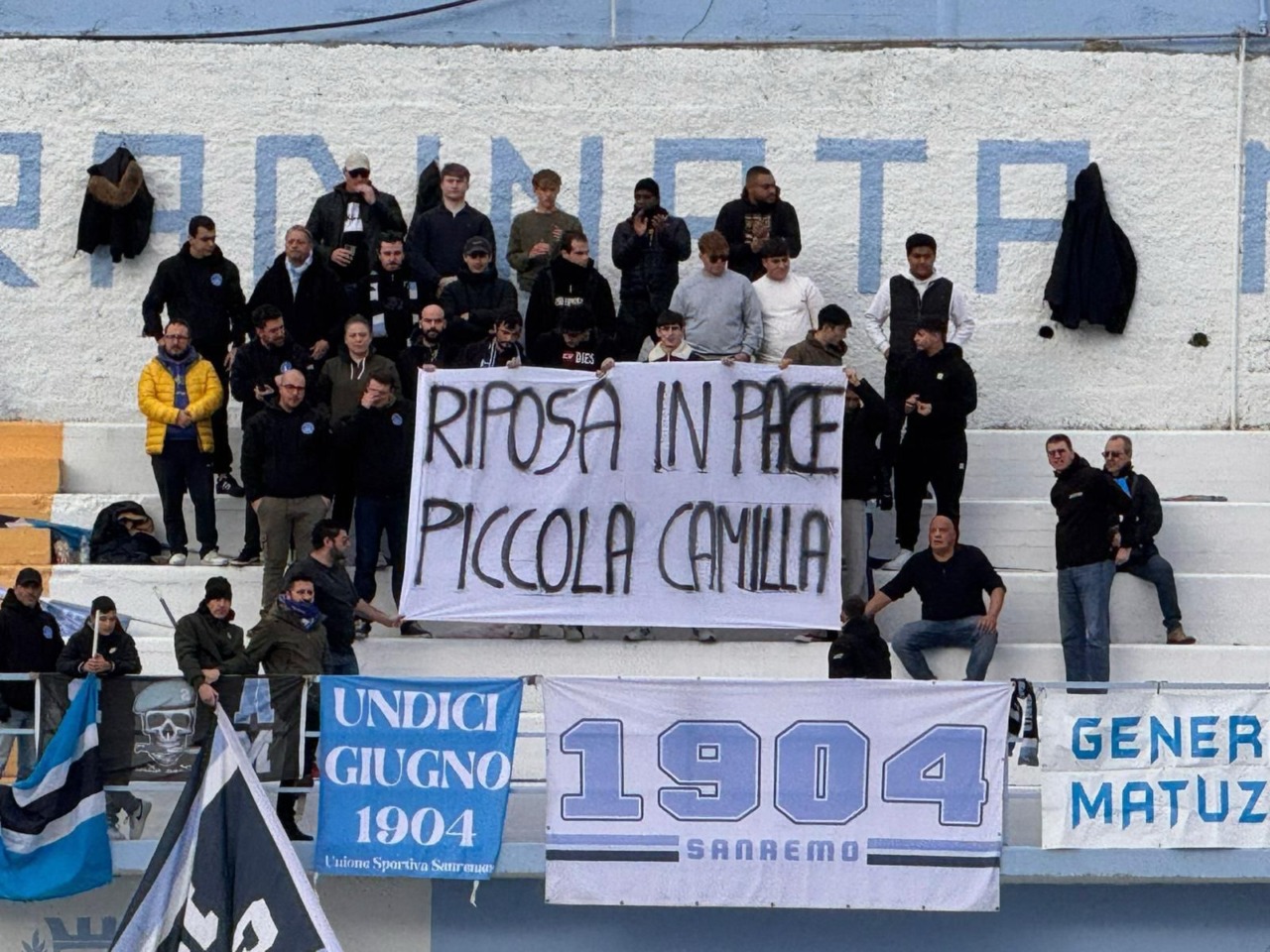 Il commovente omaggio a Camilla dallo Stadio Comunale