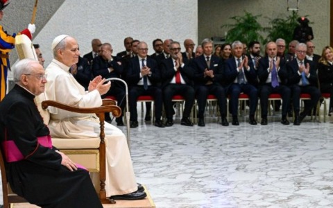 Giubileo, il Papa ha incontrato le autorità e i volontari. Leone XIV ha ringraziato l’Italia