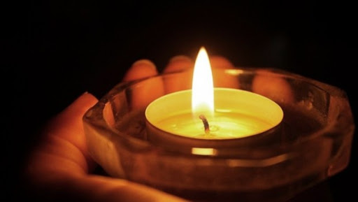 Il suo sorriso si spegne a soli 14 anni, proclamato il lutto cittadino