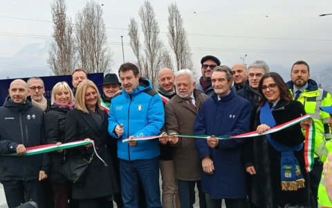 Inaugurato il Quarto Ponte: impegno anche per la corsia in uscita da Lecco