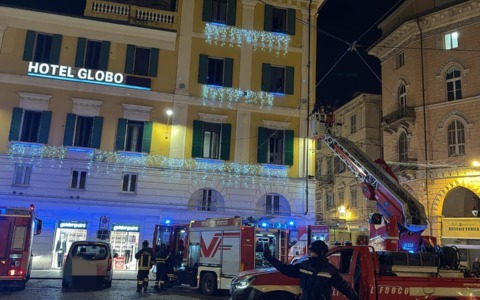 Incendio all’hotel Globo di Sanremo